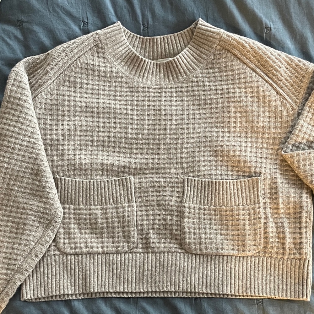 Everlane Cashmere Beige Taupe Waffle Crew Neck Sweater Size S